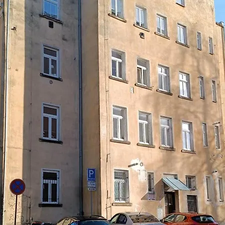 Nad Náměstím